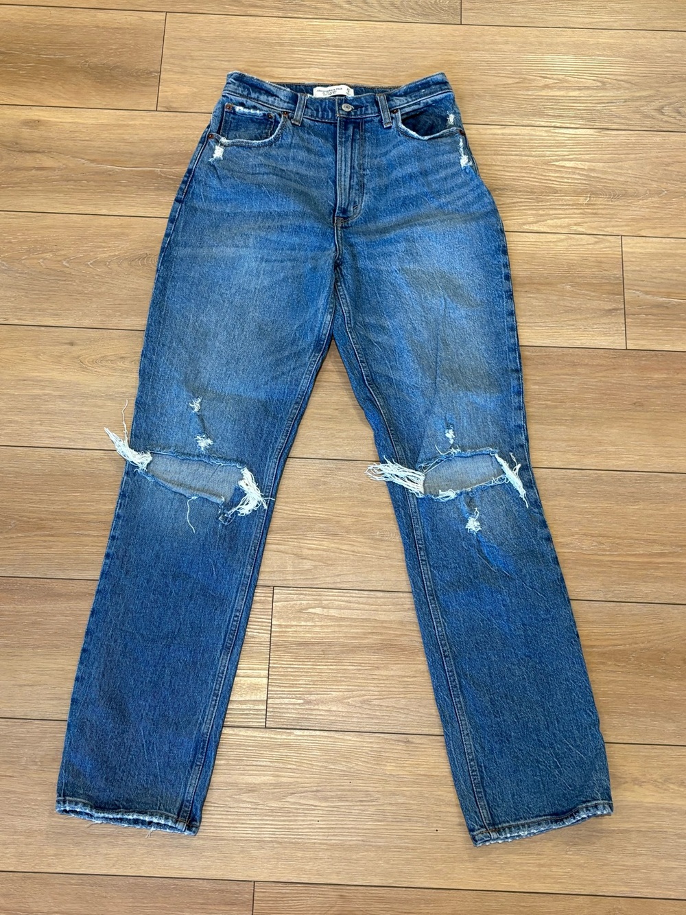 Abercrombie & Fitch Curve Love Ultra High Rise 90s Straight Jean